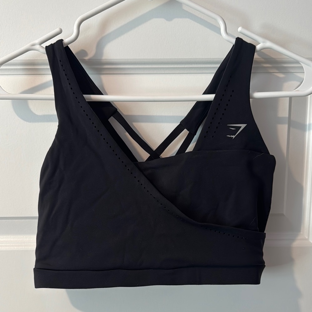 Gymshark Black Sports Bra with Strappy Cross-Back